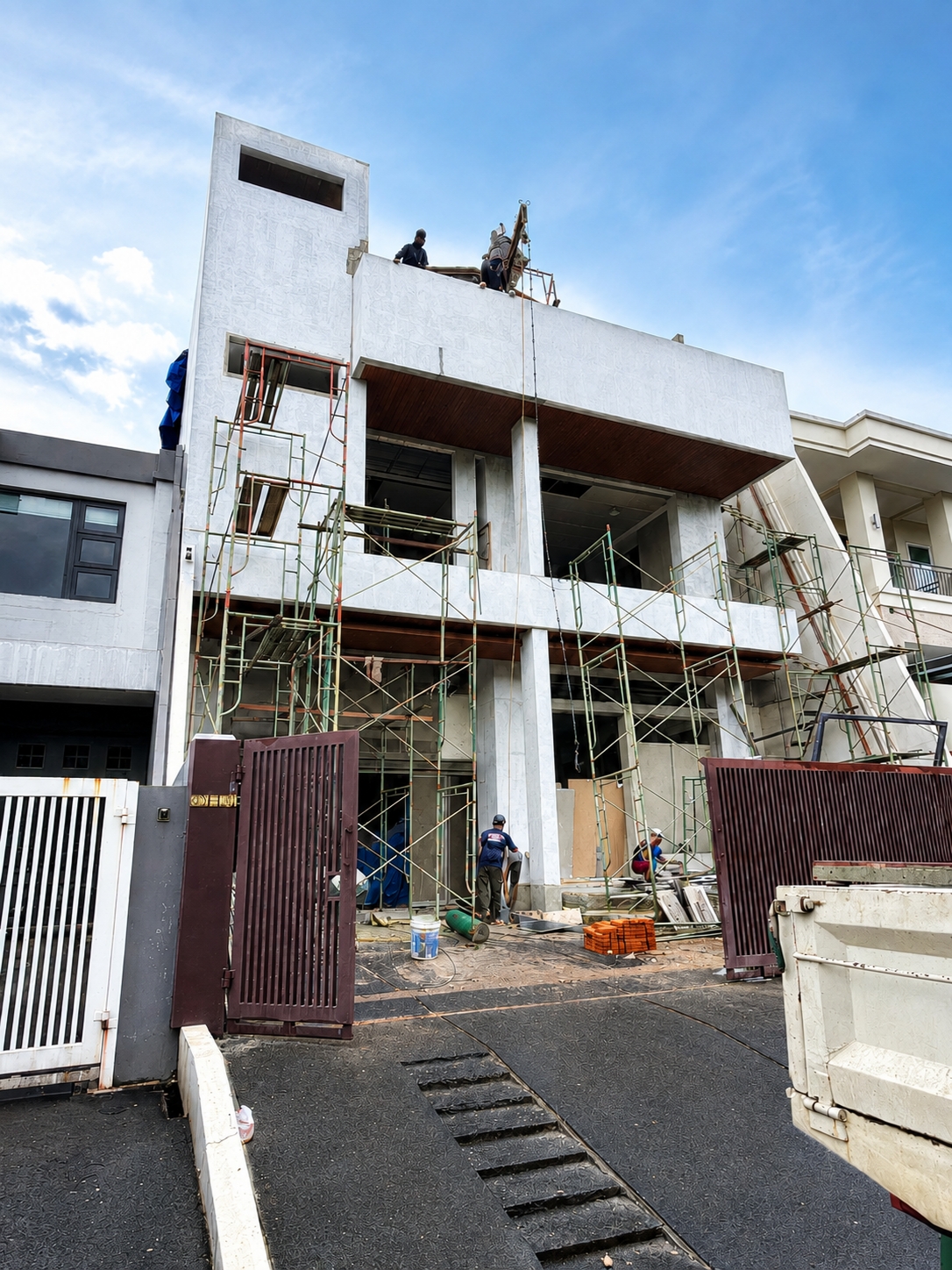Renovasi & Perbaikan Bangunan